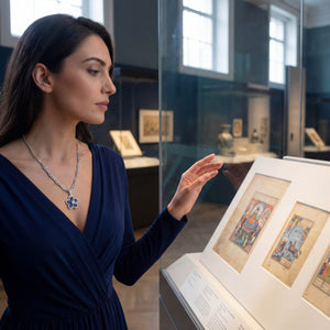 Gol-e Sefid pendant side view showing architectural depth in platinum