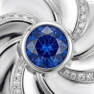 Gol-e Behesht ring lifestyle shot, Persian paradise flower ring