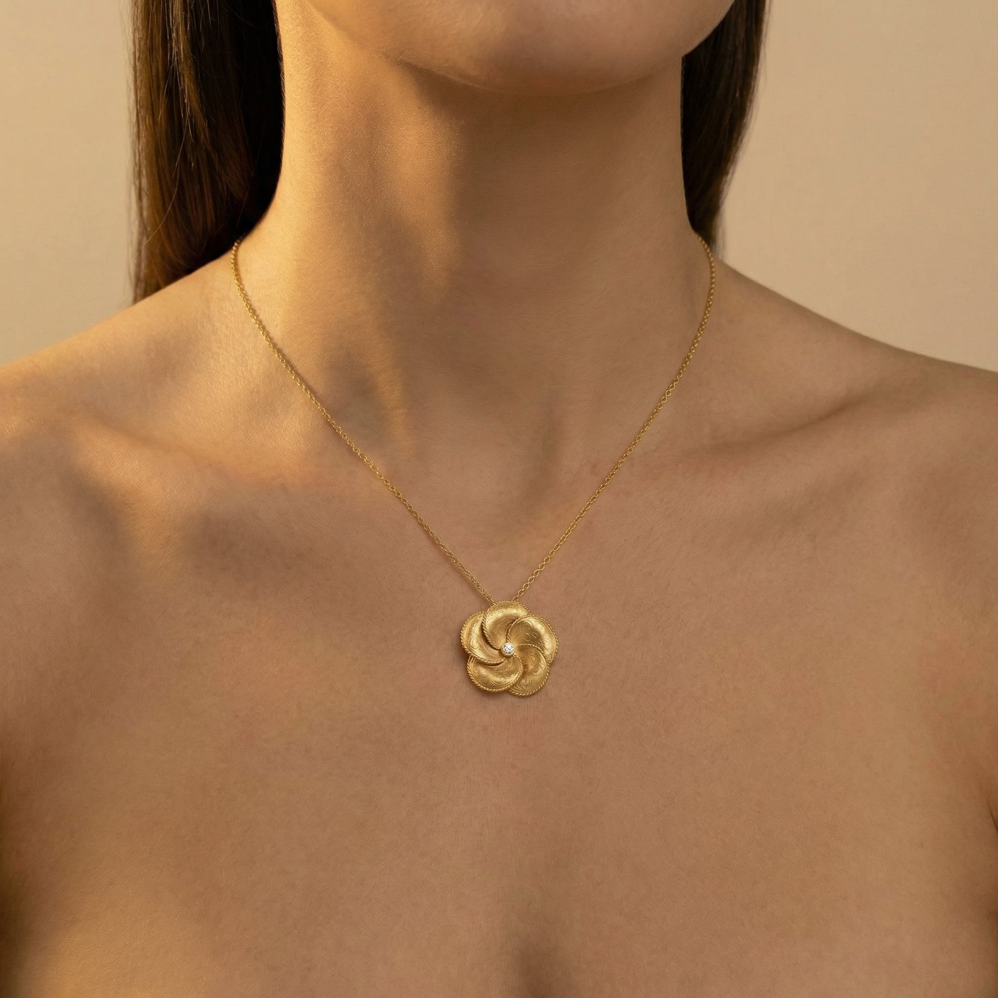 Golestan Rose Pendant | 18ct Yellow Gold