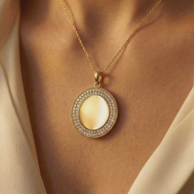 Ayneh Pendant Hero Reveal