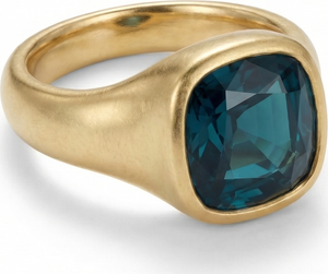 Golestan Seal Ring - three quarter view - Silux London